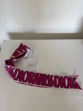DIOR mitzha scarf miss dior